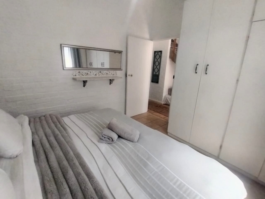 7 Bedroom Property for Sale in Stilbaai Wes Western Cape